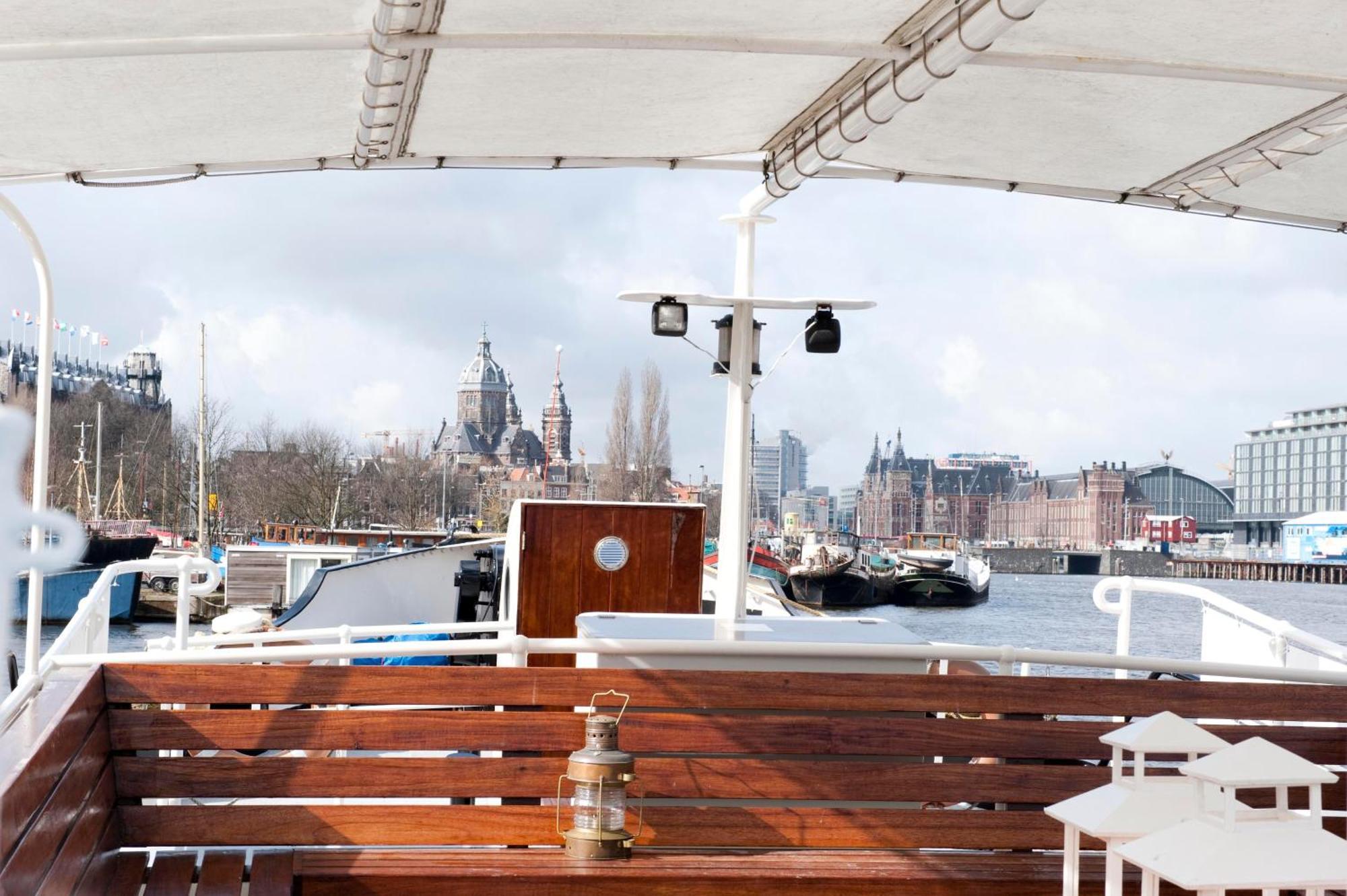 Hotelboot Zwaan Ámsterdam Exterior foto