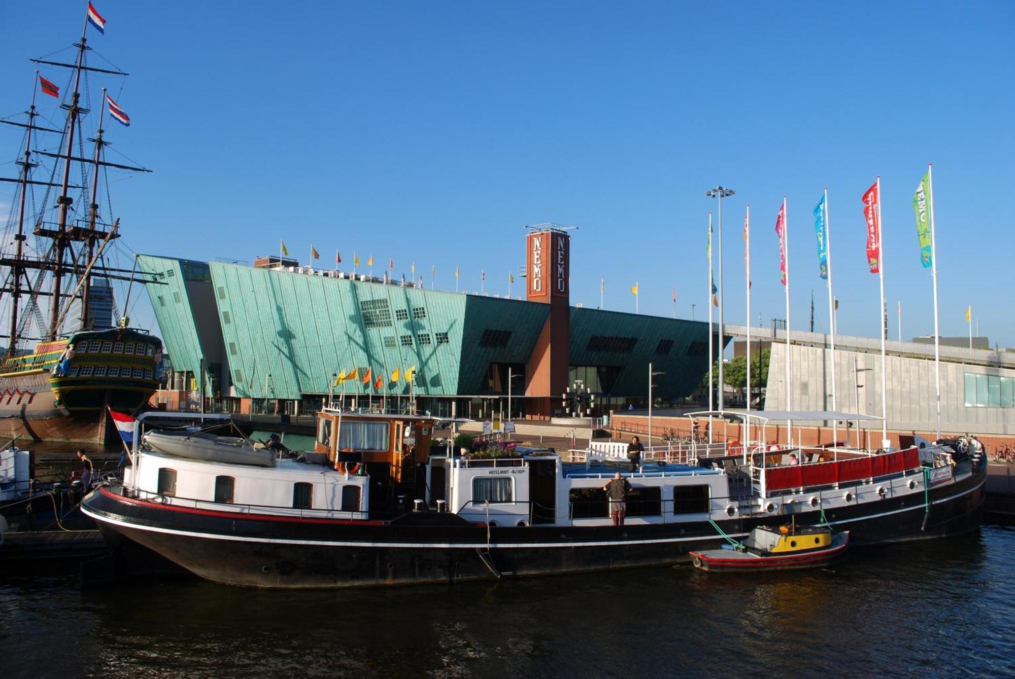 Hotelboot Zwaan Ámsterdam Exterior foto